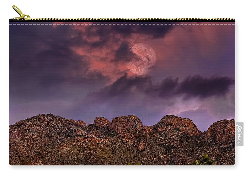 Oro Valley Zip Pouch featuring the photograph Hallow Moon by Mark Myhaver
