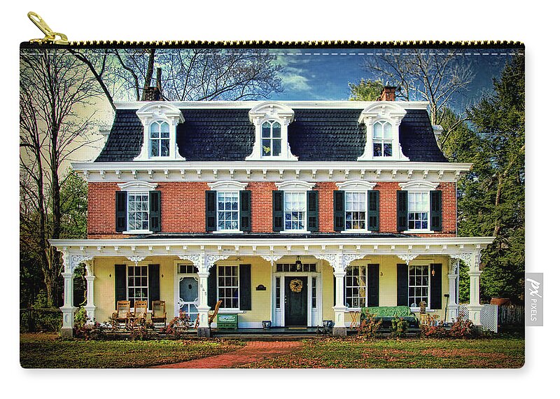 Historic Isaac Stover House Zip Pouch featuring the photograph Historic Isaac Stover House by Carolyn Derstine