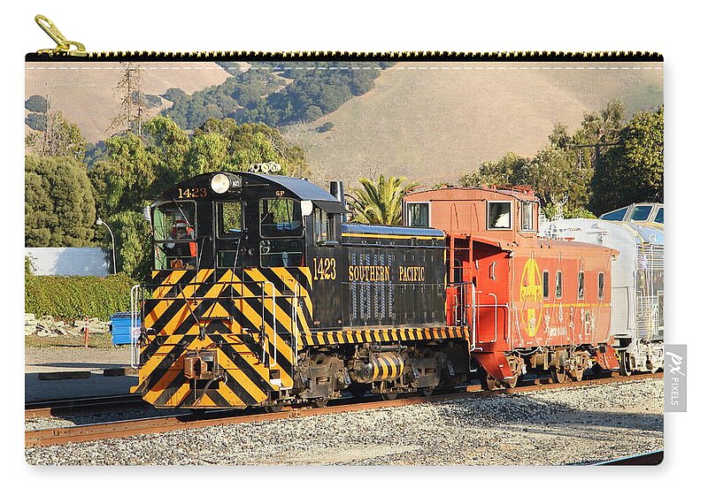 Southern Pacific Zip Pouch featuring the photograph Historic Niles Trains in California . Old Southern Pacific Locomotive and Sante Fe Caboose . 7D10821 by Wingsdomain Art and Photography