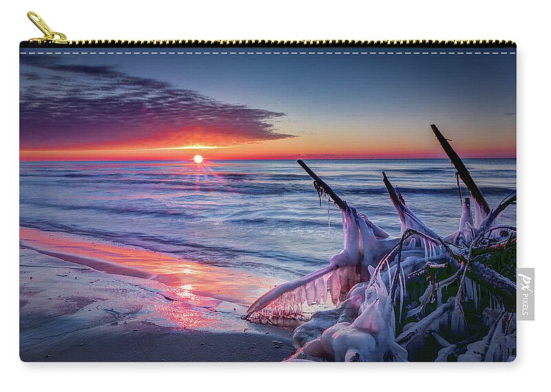 Wisconsin Zip Pouch featuring the photograph Ice Age sunrise 1 by David Heilman