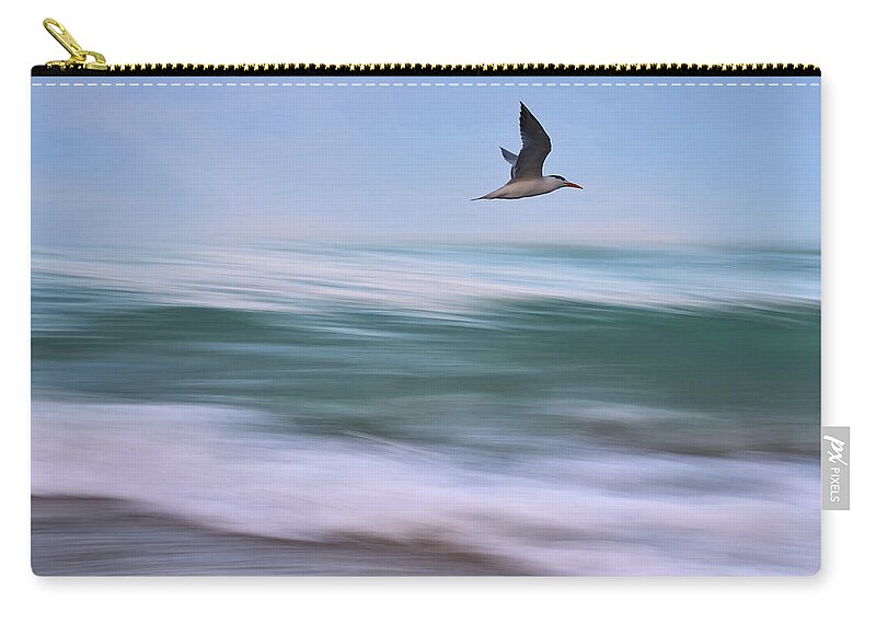 Ocean Zip Pouch featuring the photograph In Flight by Laura Fasulo