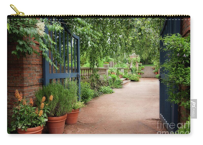 Into The Garden Zip Pouch featuring the photograph Into the Garden by Patty Colabuono
