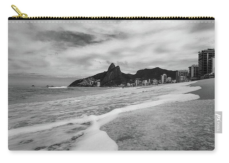 Riodejaneiro Zip Pouch featuring the photograph Ipanema - Rio de Janeiro by Cesar Vieira