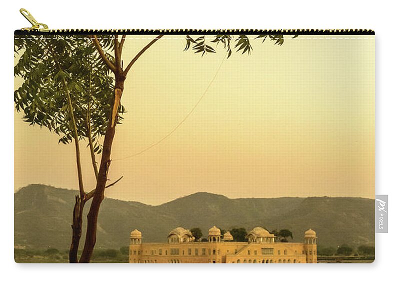 Lake Zip Pouch featuring the photograph Jal Mahal by Werner Padarin