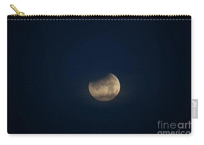 Super Blue Blood Moon Zip Pouch featuring the photograph January 31, 2018 by Dale Powell