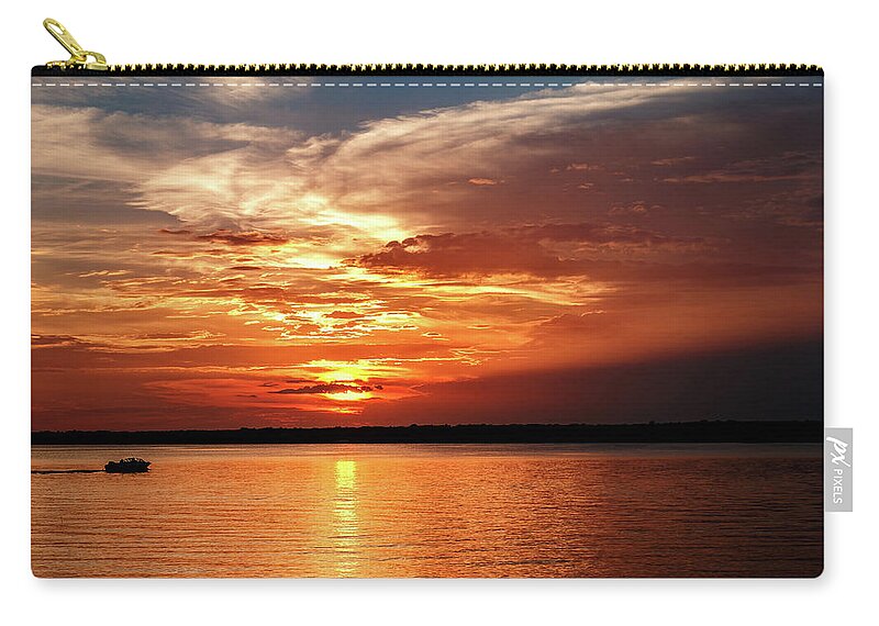 Horizontal Zip Pouch featuring the photograph Lake Sunset by Doug Long