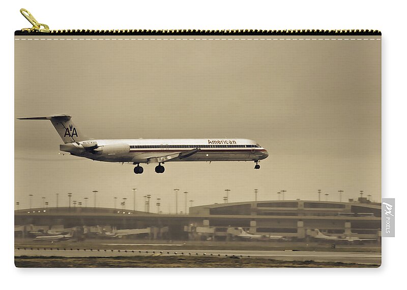 American Airlines-the Mcdonnell Douglas Md-81/82/83/88 Zip Pouch featuring the photograph Landing at DFW Airport by Douglas Barnard