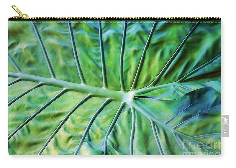 Leaf Zip Pouch featuring the photograph Leaf Pattern by Teresa Zieba