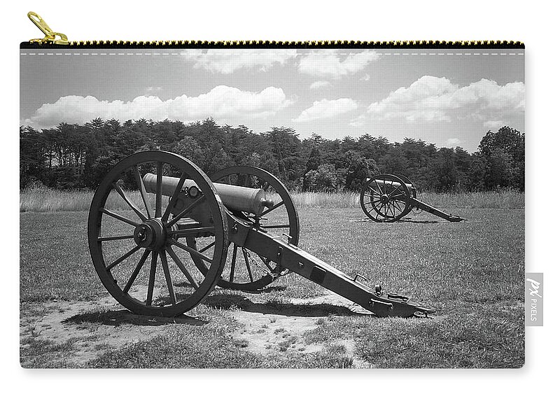 Agriculture Zip Pouch featuring the photograph Manassas Battlefield 2 BW by Frank Romeo