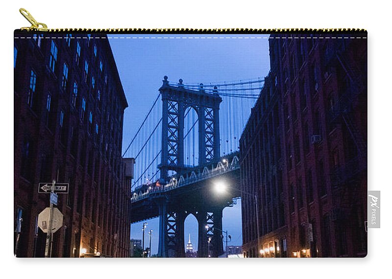 2016 New York Zip Pouch featuring the photograph Manhattan Bridge by Fumio Kawabata