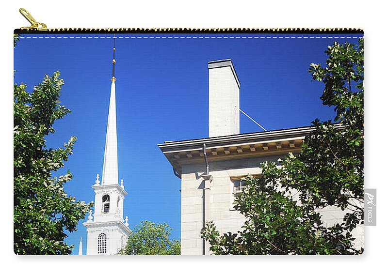 Cambridge Zip Pouch featuring the photograph Memorial Chapel, Harvard Yard by James Kirkikis