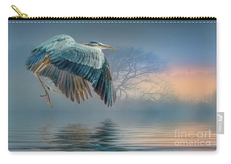 Heron Zip Pouch featuring the photograph Misty Dawn Heron by Brian Tarr
