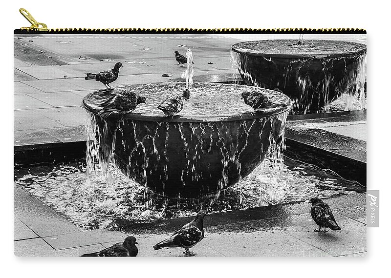 Fountain Zip Pouch featuring the photograph Morning Bath in Sydney by Lexa Harpell