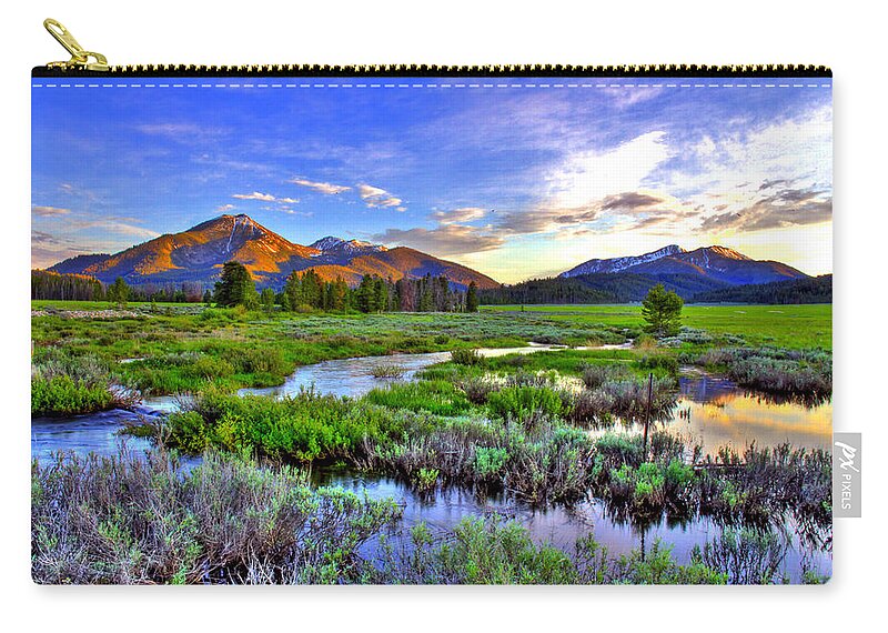Mountain Zip Pouch featuring the photograph Mountain Eve by Scott Mahon