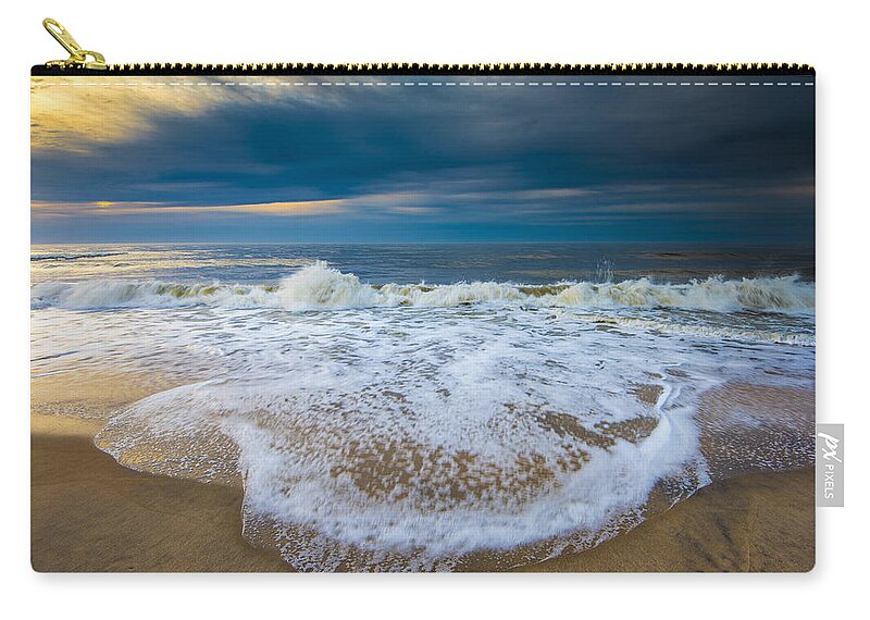 Ocean Zip Pouch featuring the photograph Never Ending by Steven Ainsworth