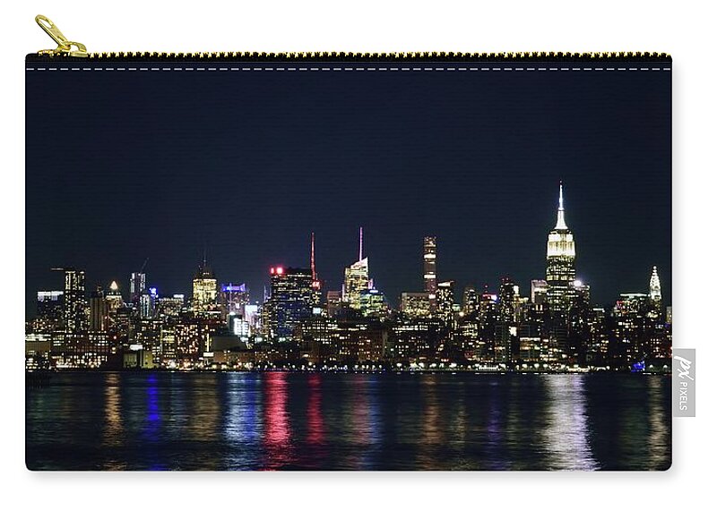 Skyline Zip Pouch featuring the photograph New York Skyline by Daniel Carvalho