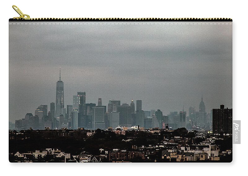 New York City Skyline Zip Pouch featuring the photograph New York Skyline Dusk by William Kimble