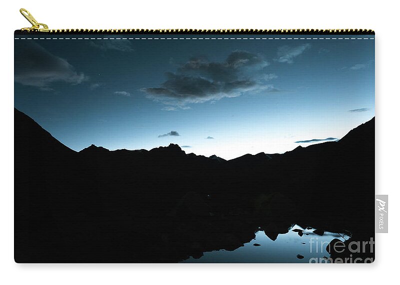 Tibet Zip Pouch featuring the photograph Night sky Himalayas Tibet Yantra.lv by Raimond Klavins