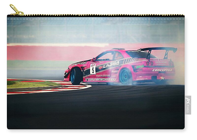 Nissan Skyline Zip Pouch featuring the photograph Nissan Skyline by Jackie Russo
