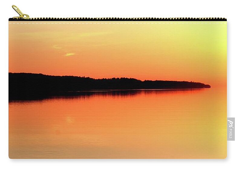 Abstract Zip Pouch featuring the photograph North Shore Of Kempenfelt Bay Two by Lyle Crump