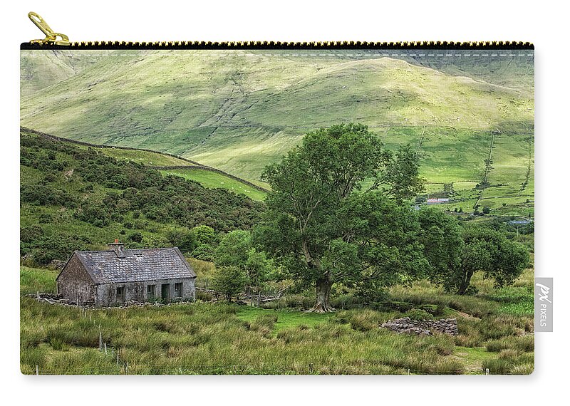 Ireland Zip Pouch featuring the photograph Old Irish Homestead by Wade Aiken