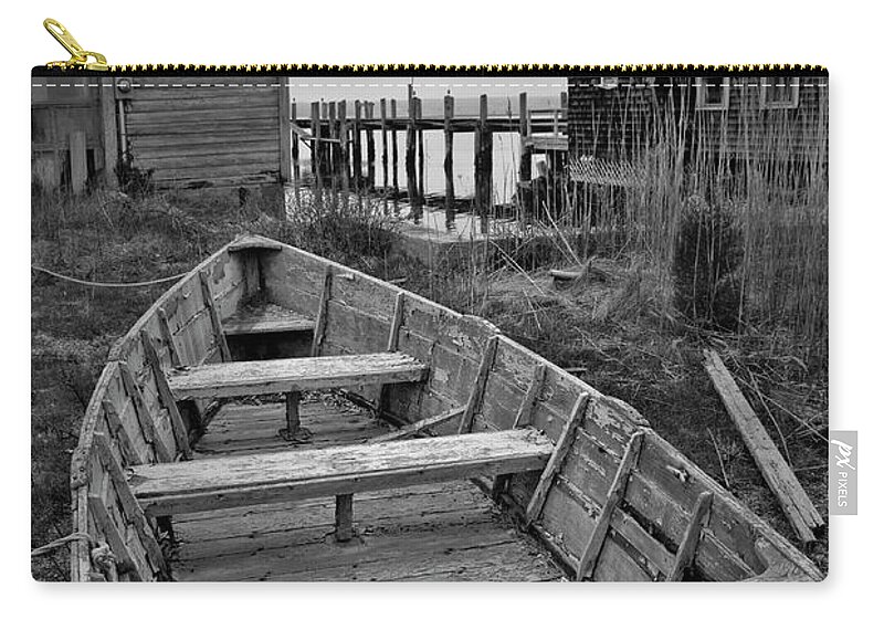 Old Zip Pouch featuring the photograph Old Wooden Boat BW by David Gordon