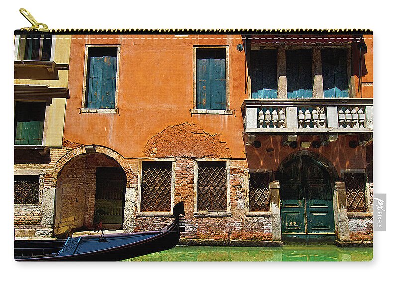 Orange Building Zip Pouch featuring the photograph Orange Building and Gondola by Harry Spitz