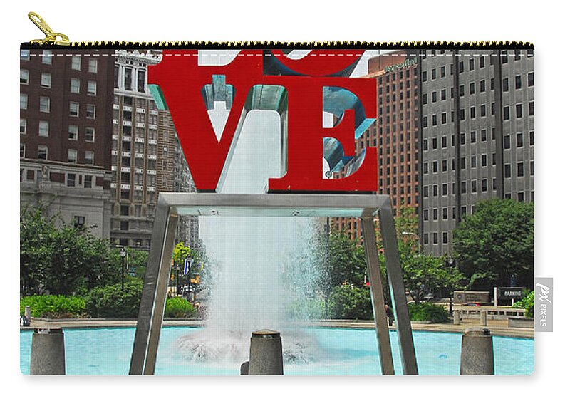 Philadelphia Zip Pouch featuring the photograph Philadelphia's Love Park by Cindy Manero