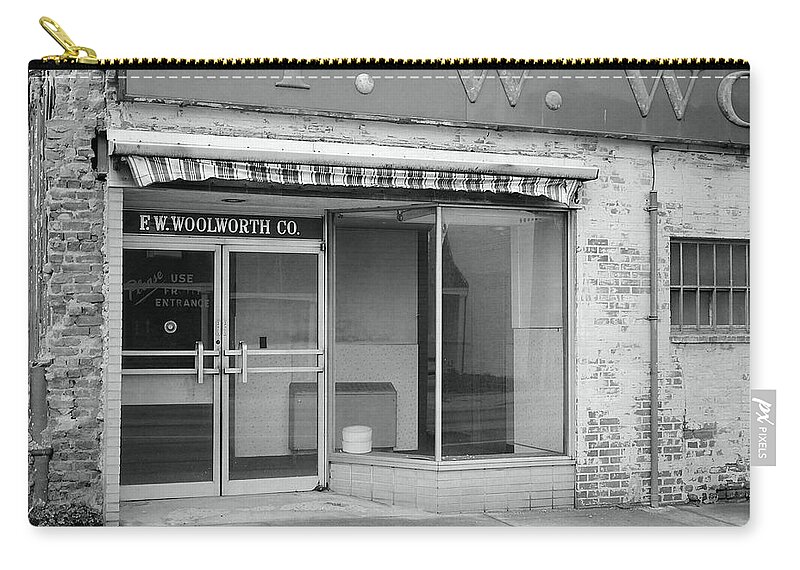 Fine Art Carry-all Pouch featuring the photograph Please Use Front Entrance by Rodney Lee Williams