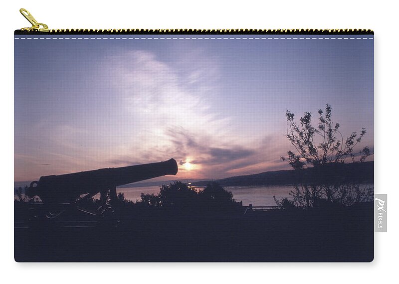 Photo Decor Zip Pouch featuring the photograph Putting Up the Sun by Steven Huszar