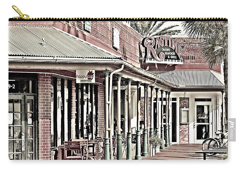 Hdr Zip Pouch featuring the photograph Ragtime At The Beach by Gary Smith