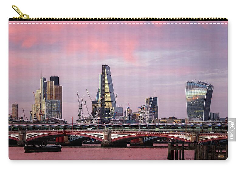 London Zip Pouch featuring the photograph Red Sky Over London by Rick Deacon