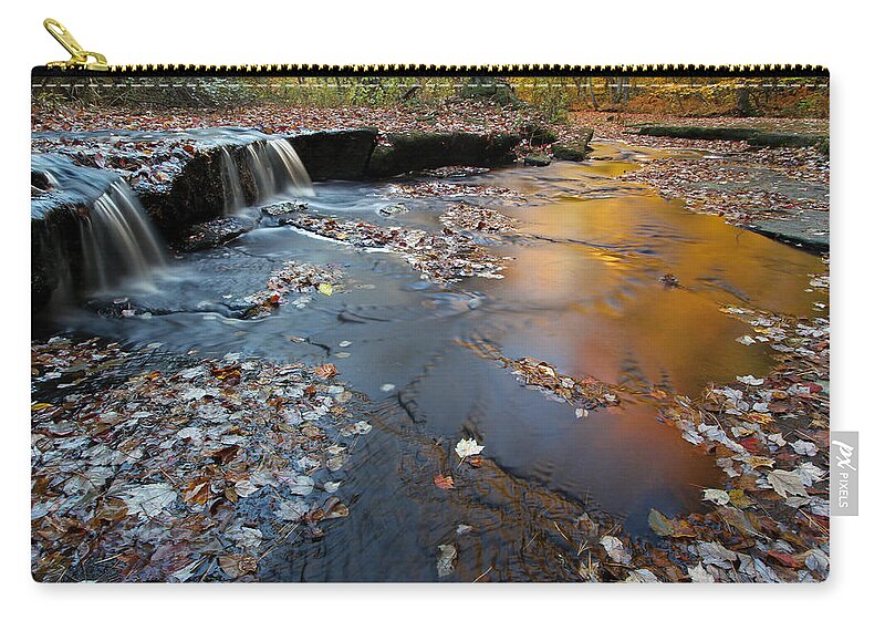 Stepstone Falls Zip Pouch featuring the photograph Rhode Island Stepstone Falls by Juergen Roth