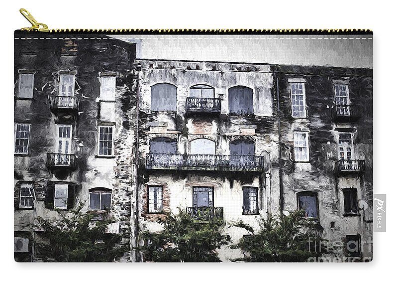 Savannah Zip Pouch featuring the photograph Riverview by Judy Wolinsky