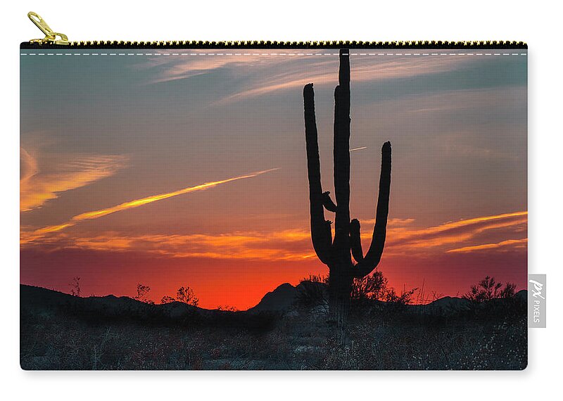 Pennysprints Zip Pouch featuring the photograph Sagauro Sunset by Penny Lisowski