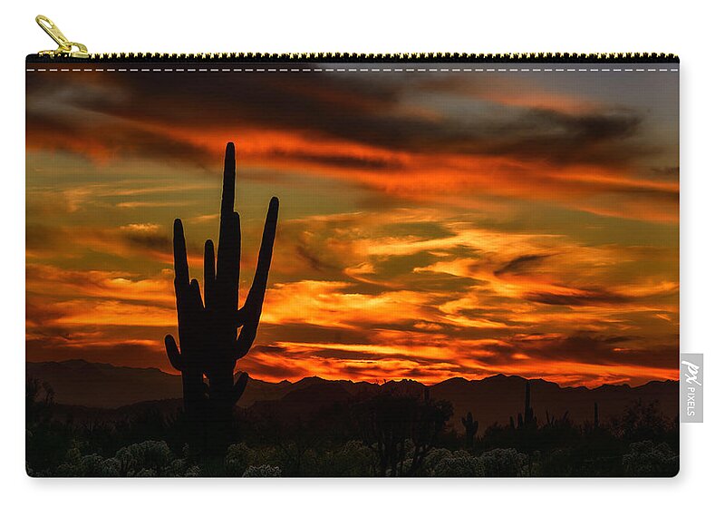 Arizona Zip Pouch featuring the photograph Saguaro Sunset H51 by Mark Myhaver