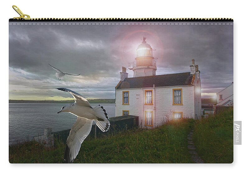 Lighthouse Carry-all Pouch featuring the photograph Scottish Beacon by Robert Och