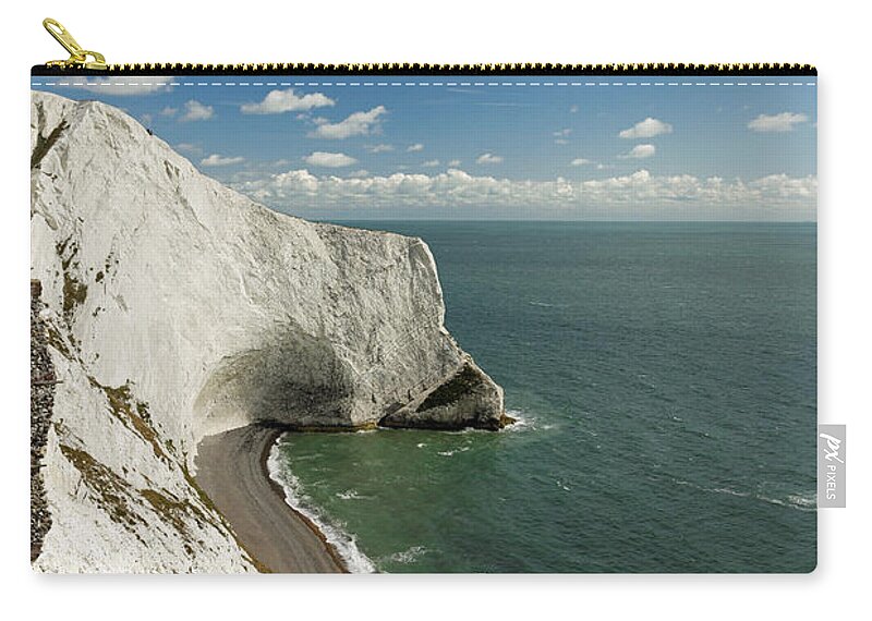 Britain Zip Pouch featuring the photograph Scratchell's Bay - Isle of Wight by Rod Johnson