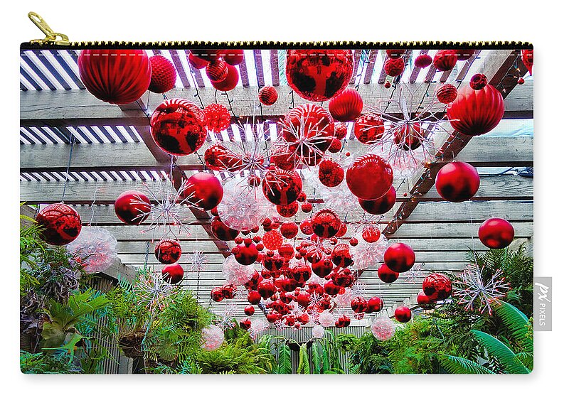 Sherman Zip Pouch featuring the photograph Sherman Gardens Study 3 by Robert Meyers-Lussier