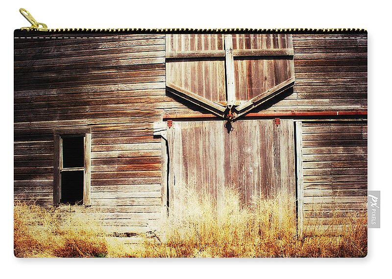 Barn Zip Pouch featuring the photograph Shine the light on Me by Julie Hamilton