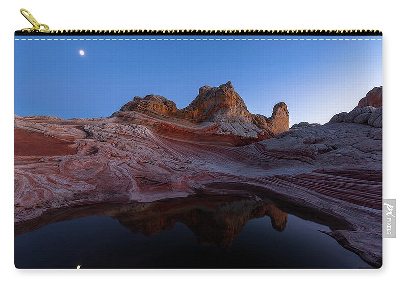 White Pocket Zip Pouch featuring the photograph Song of the Desert by Dustin LeFevre