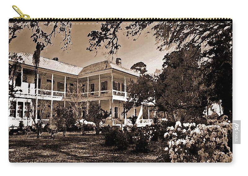 Old Homes Carry-all Pouch featuring the painting Southern Plantation Home by Michael Thomas