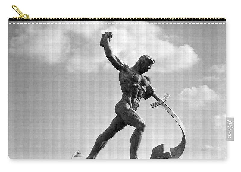1950s Zip Pouch featuring the photograph Statue By Eugene Vuchetich by H. Armstrong Roberts/ClassicStock
