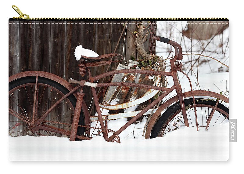  Zip Pouch featuring the photograph Still life by Mark Alesse