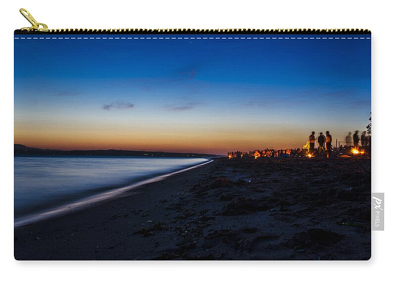 Freedom Zip Pouch featuring the photograph Summer Night at the Beach by Pelo Blanco Photo