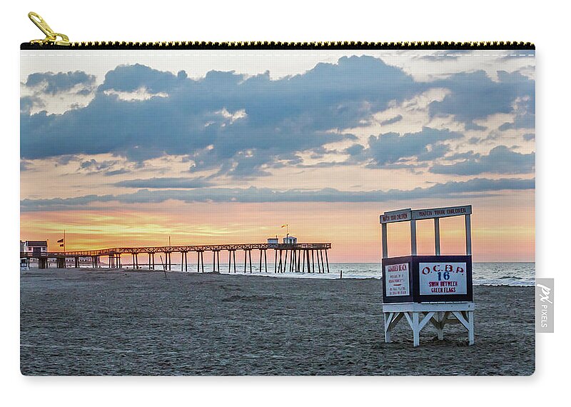 Ocean City New Jersey Zip Pouch featuring the photograph Sunrise at 16th street Ocean City New Jersey by Photographic Arts And Design Studio