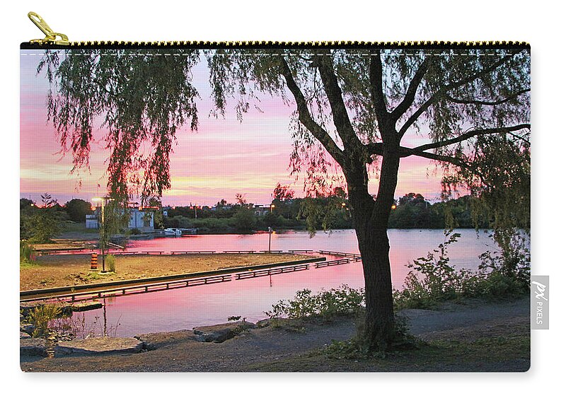 Sunrise Zip Pouch featuring the photograph Sunrise of the Soul by Munir Alawi