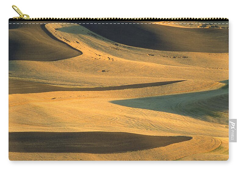 Palouse Zip Pouch featuring the photograph Sunset on the Palouse by Sandra Bronstein
