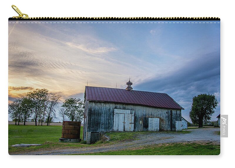 Old Zip Pouch featuring the photograph Sunset Years Barn by Randall Branham