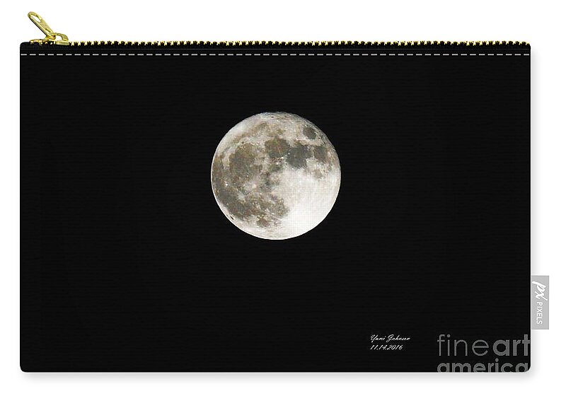 Moon Zip Pouch featuring the photograph Super Moon 2016 by Yumi Johnson